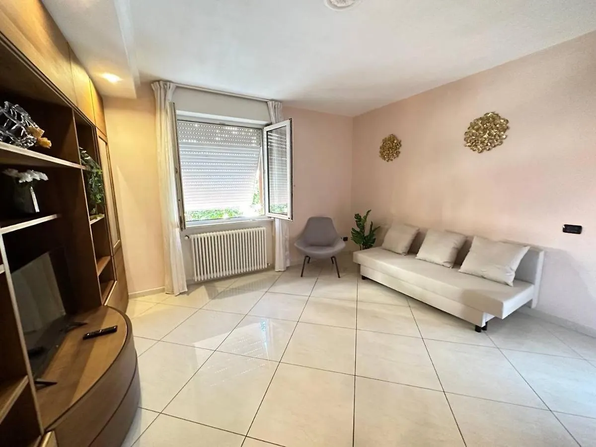 Chic House Near The Lake Lecco 0*,  Italy
