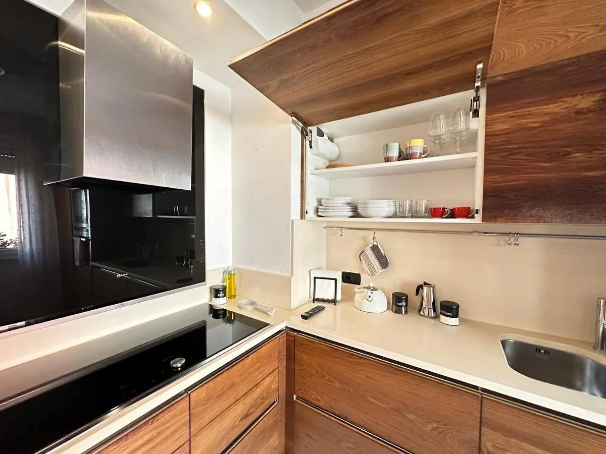 Chic House Near The Lake Lecco Apartment