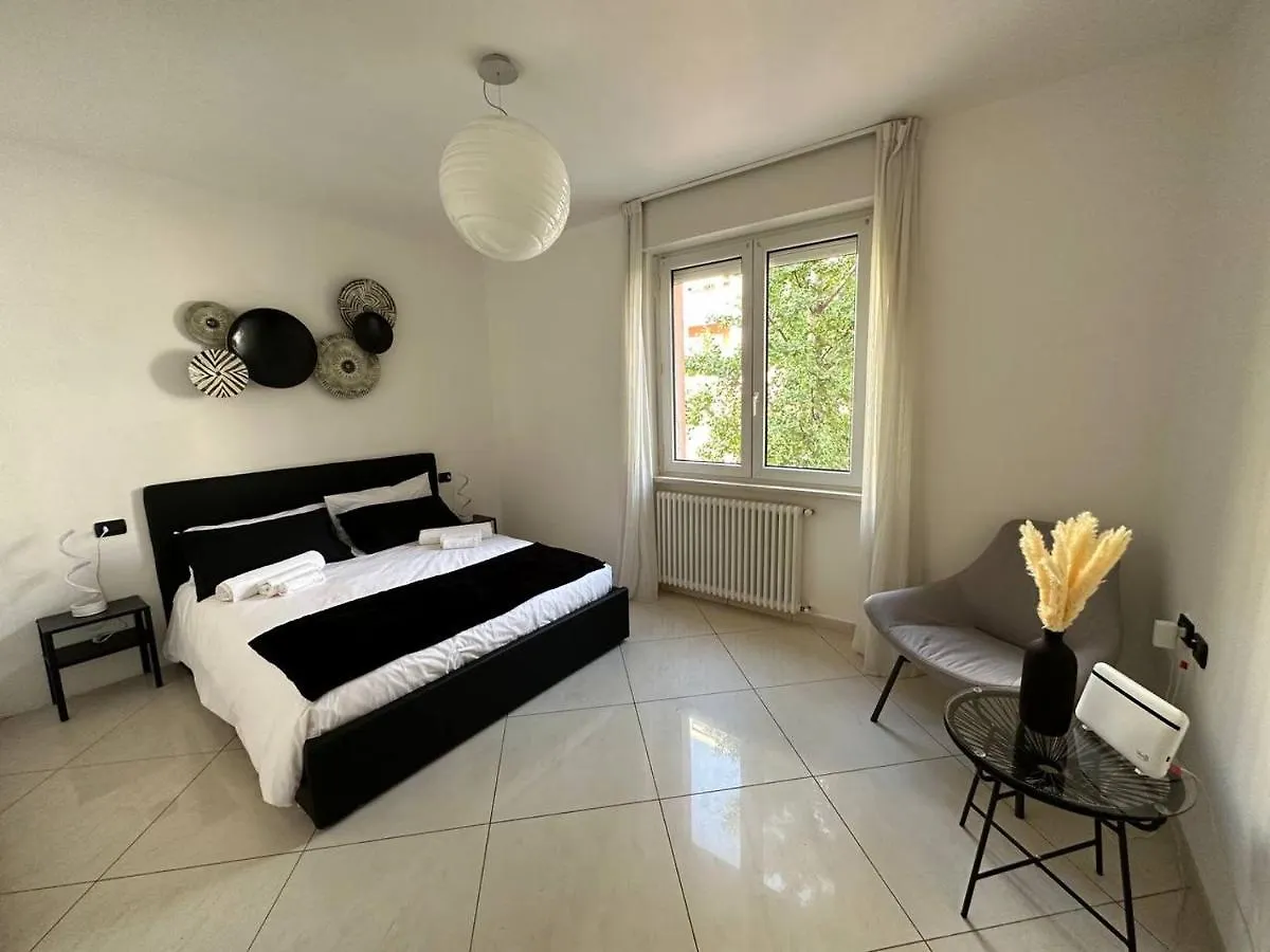 Chic House Near The Lake Lecco 0*,