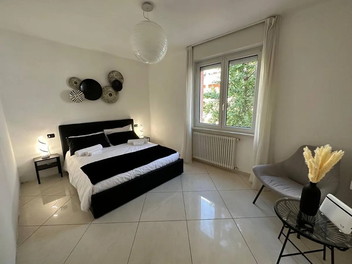 Apartment Chic House Near The Lake Lecco